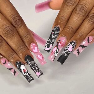 Beautiful nails 24 PC long Pink Black Spider web bats Skulls Full Press on nails